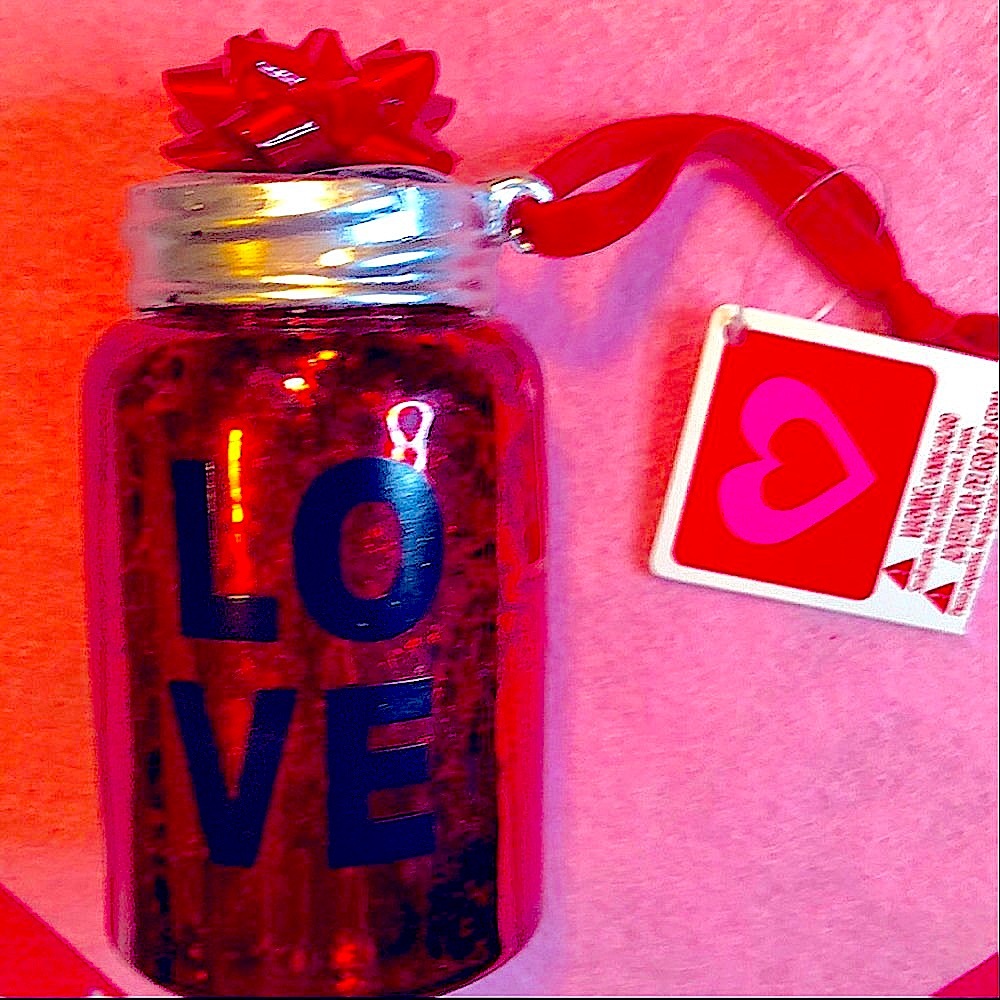 RED ‘LOVE’ LED MOOD LIGHT PARTY LIGHT AMBIENT LIGHTING ROOM DECOR NIGHT LIGHT